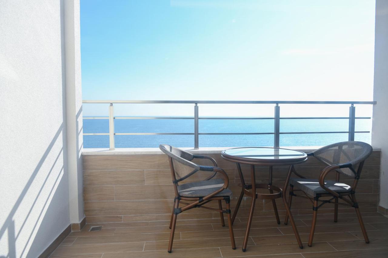 Hotel Zanzi Durrës Zewnętrze zdjęcie