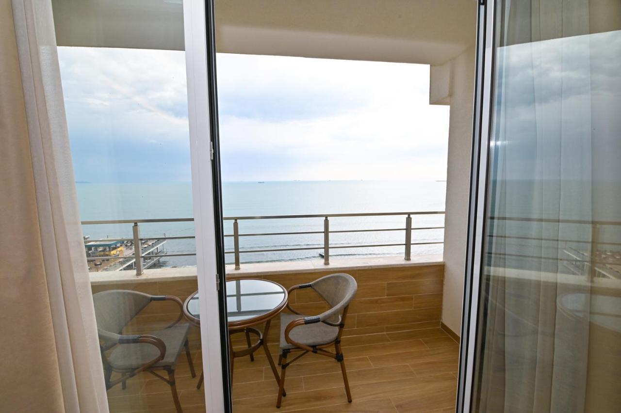 Hotel Zanzi Durrës Zewnętrze zdjęcie