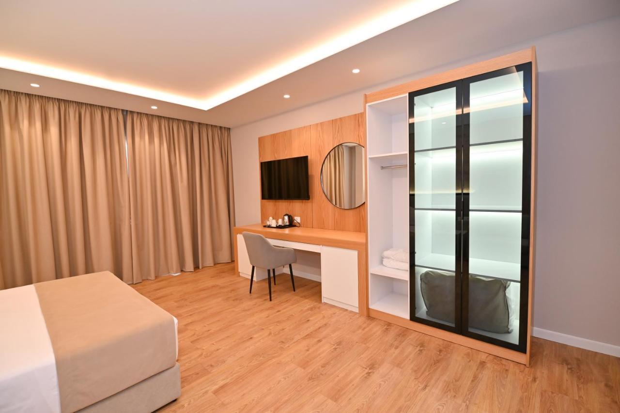 Hotel Zanzi Durrës Zewnętrze zdjęcie