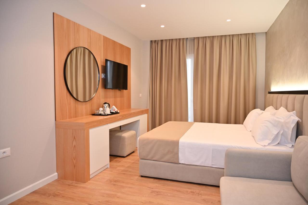 Hotel Zanzi Durrës Zewnętrze zdjęcie