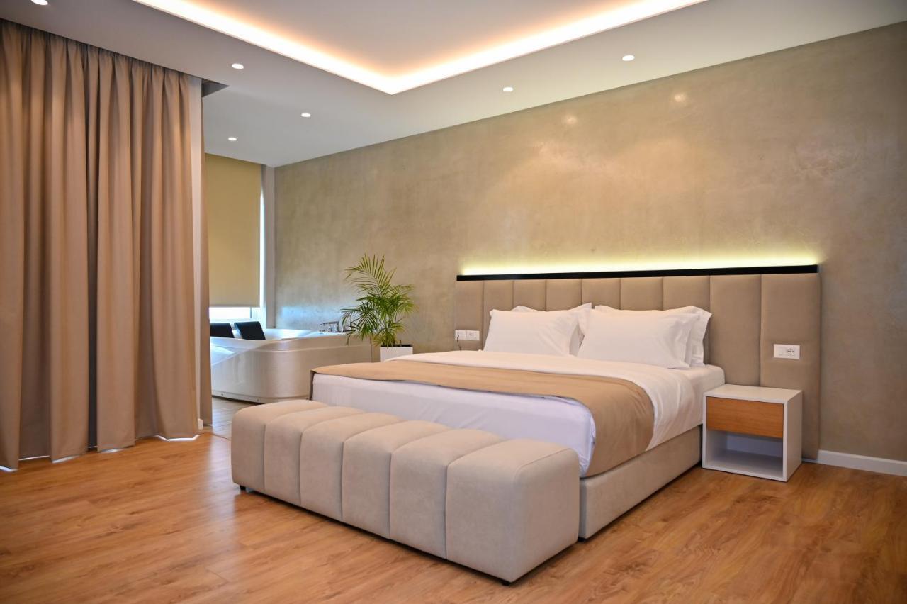 Hotel Zanzi Durrës Zewnętrze zdjęcie