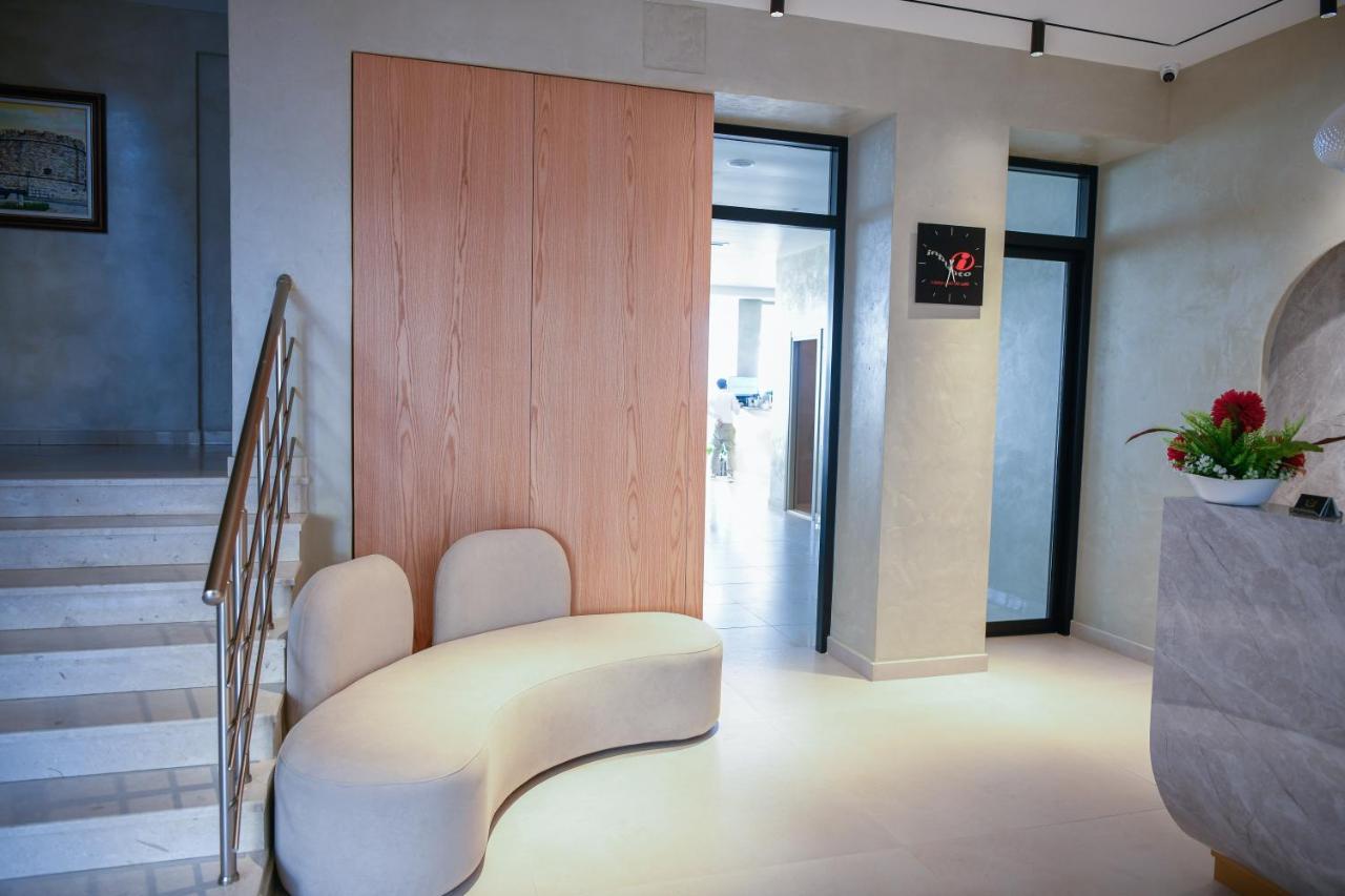 Hotel Zanzi Durrës Zewnętrze zdjęcie